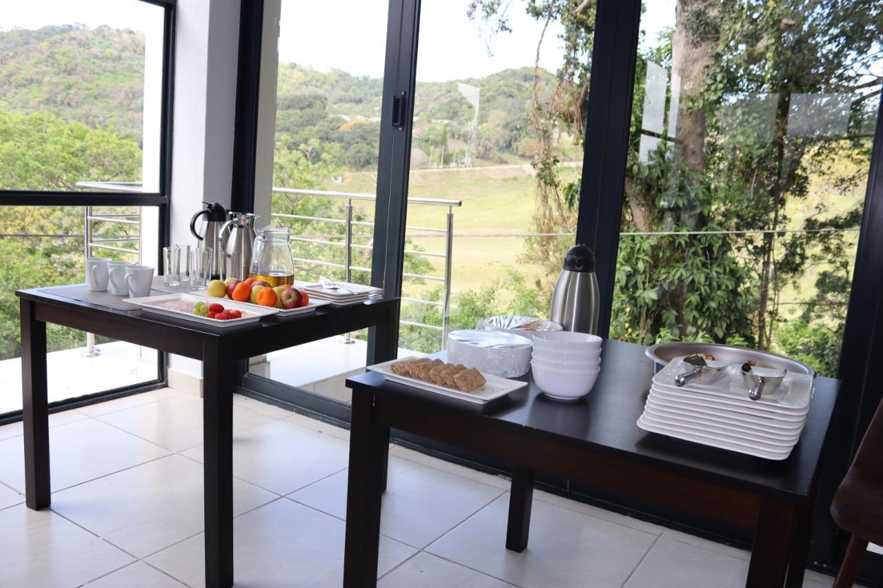 Villa Uzuri Lifestyle Port Saint Johnʼs Esterno foto